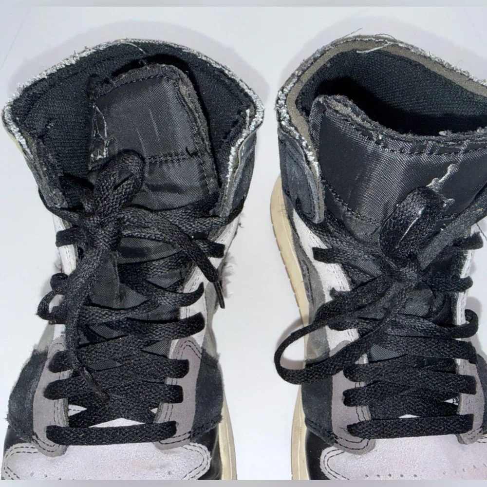 Nike Air Jordan 1 Mid Craft Inside Out Black Grey DM9652-001 Men’s Size 10.5